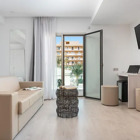 Llaut Boutique (adults Only) Кан Пикафорт