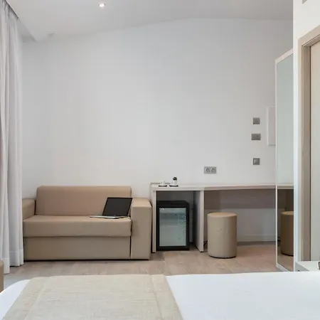 Hotel Llaut Boutique (adults Only) 4*