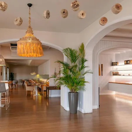 Llaut Boutique (adults Only) Кан Пикафорт