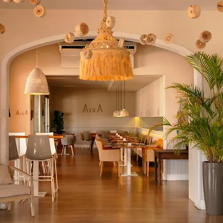 Отель Llaut Boutique (adults Only)